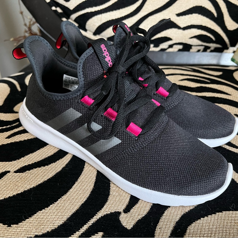 Brand new Adidas Cloudfoam Pure 2.0
